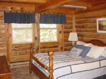 Pinewoods Resort And Rv Park Duck Creek Village エクステリア 写真